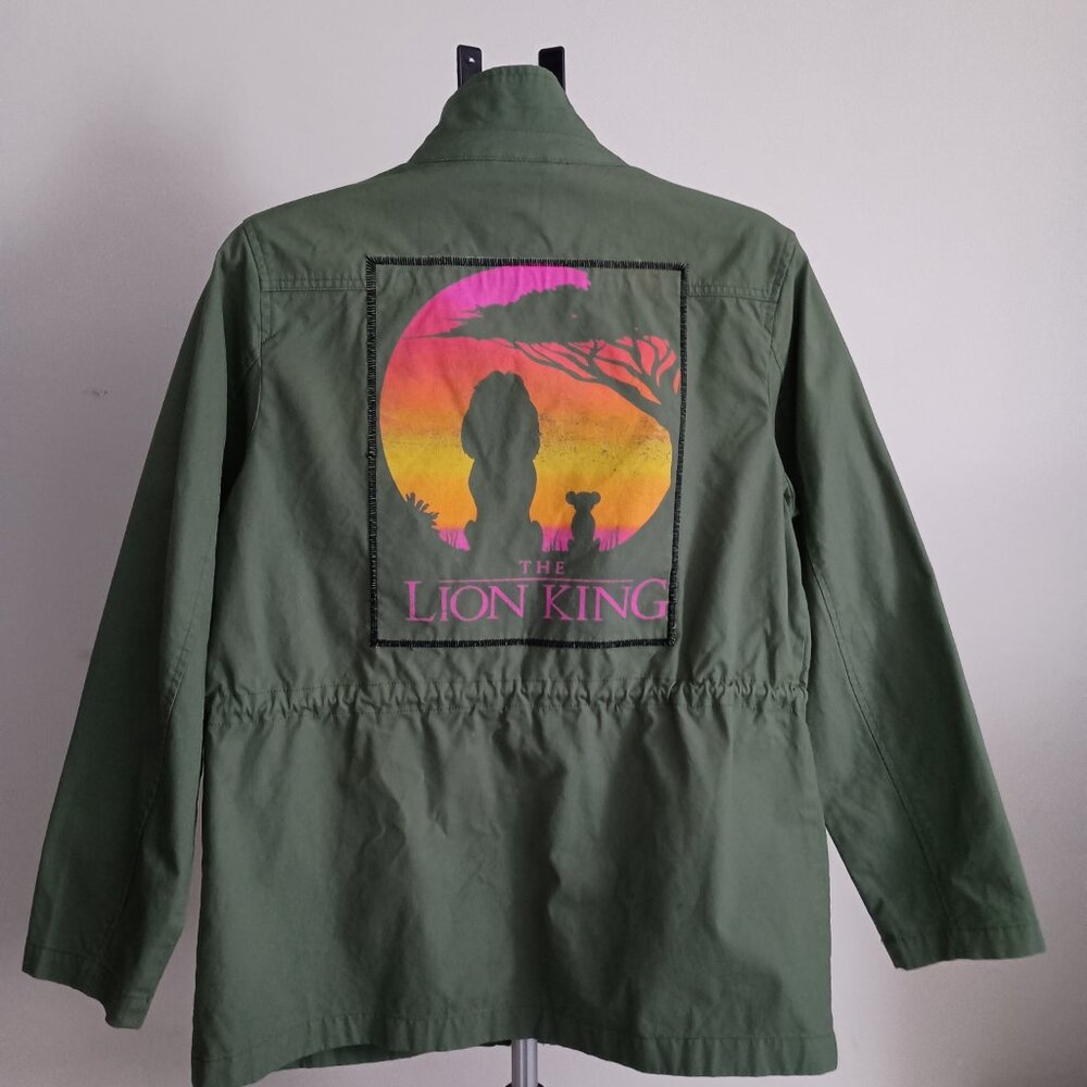 Disney Lion King Embroidered Coat Womens Medium - Picture 15 of 16
